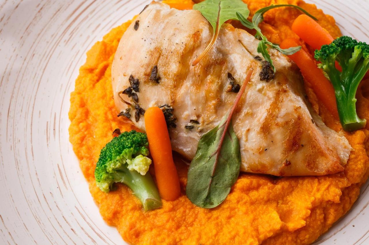 Hotel&Restaurant Premium Club Яремче Екстериор снимка