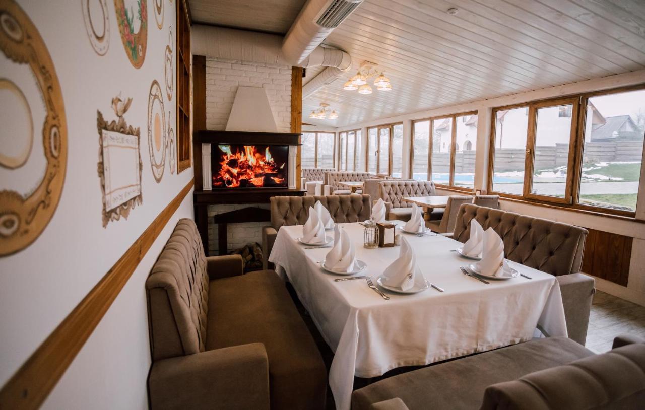 Hotel&Restaurant Premium Club Яремче Екстериор снимка